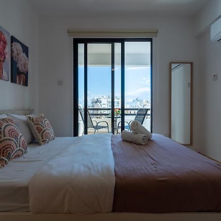 Polyn 1- Bedroom Apartment In Larnaca Buitenkant foto