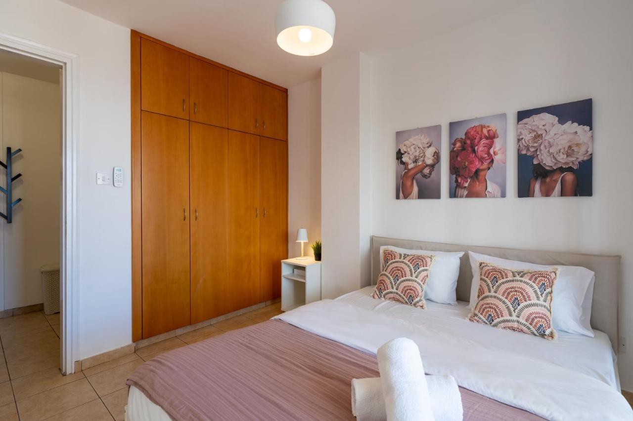 Polyn 1- Bedroom Apartment In Larnaca Buitenkant foto